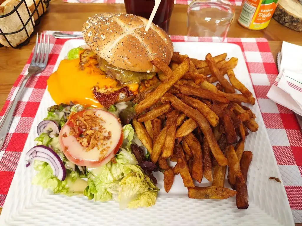 joelle morgeat_La Biachette - Restaurant et magasin de producteur Montluçon_Désertines_review