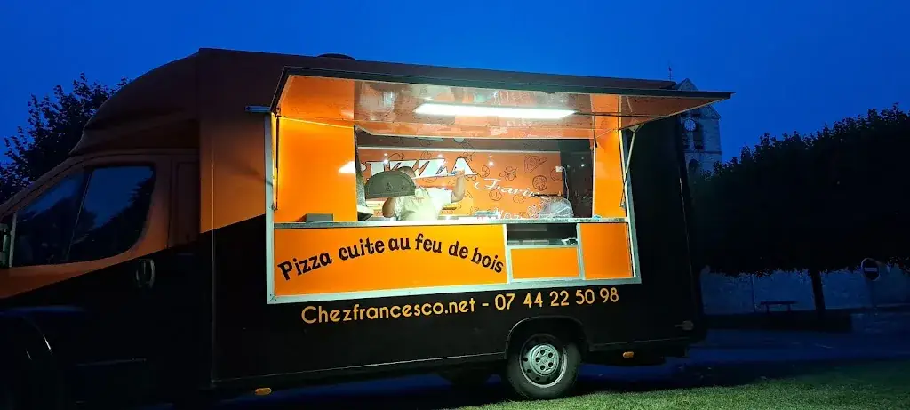 Felix Hebeler_Pizza Chez Francesco_Arbonne-la-Forêt_review