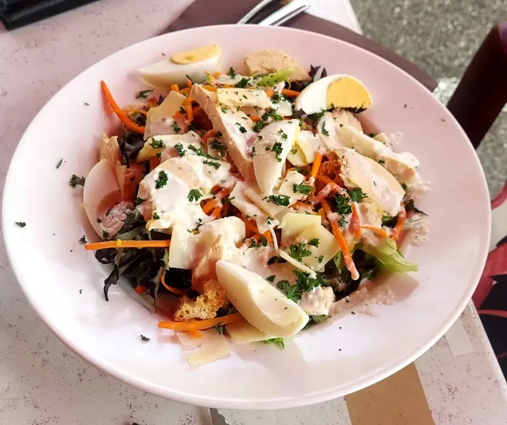 Les Clarines restaurant à Andilly