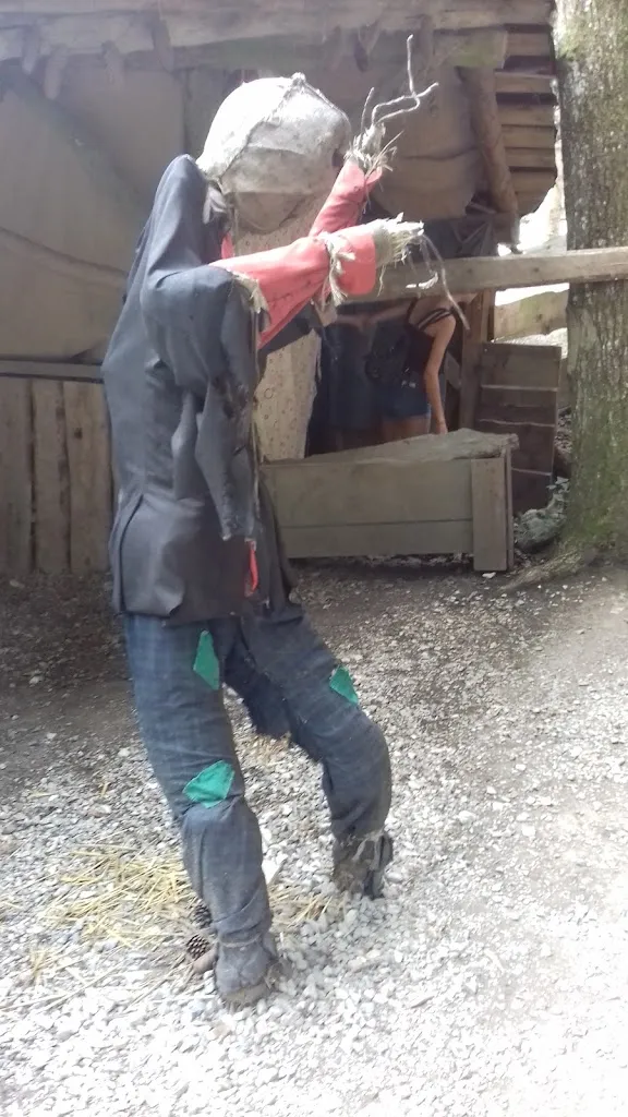 Claude et Marie Madeleine Baldner_Service administratif - Le Petit Pays_Andilly_review