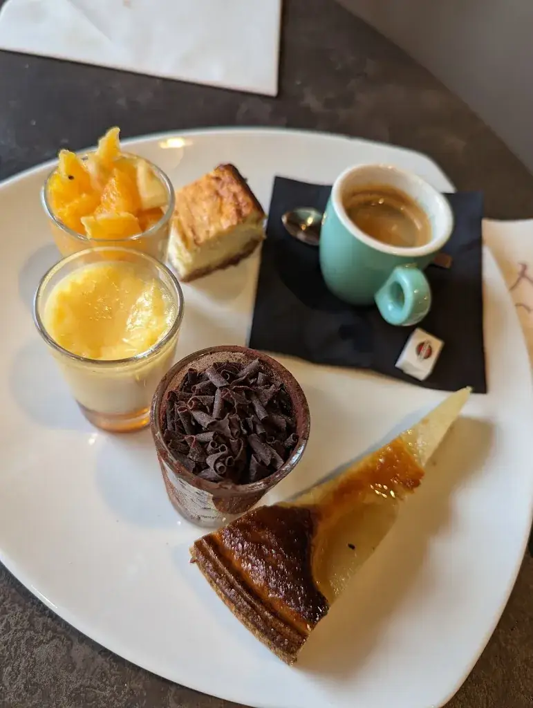 Menu_L'ambassade - Restaurant 78 Area Wedding_Rochefort-en-Yvelines_image_4