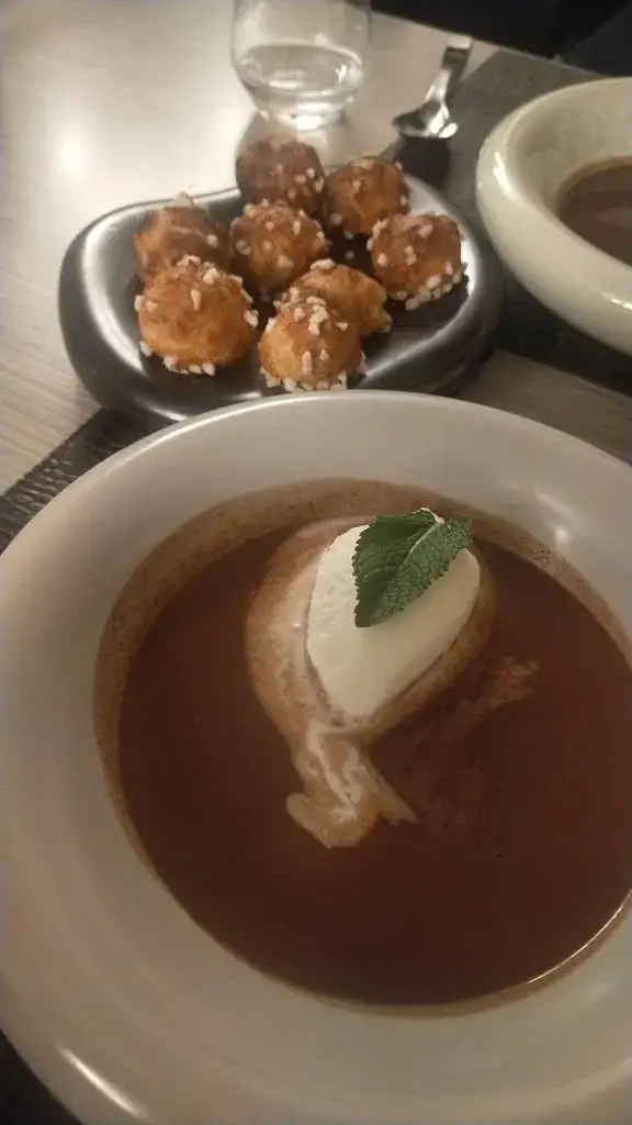 Menü_Le saint trop'_Montluçon_Bild_7