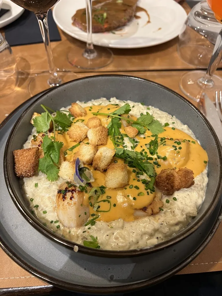 Juliette Dandeville_L'Arome_Forges-les-Bains_review