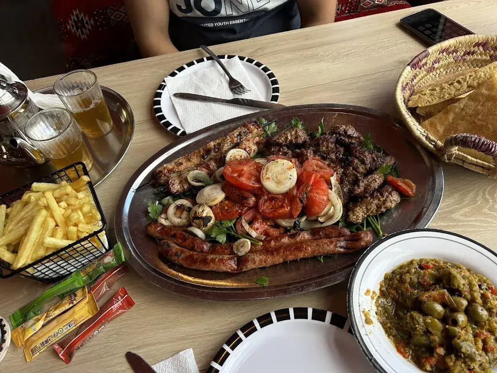 Julien Roux_La ferme de l'oise_Ableiges_recensione