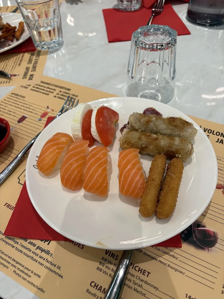 CosMos Restaurant_Puiseux-Pontoise_slider_image_2