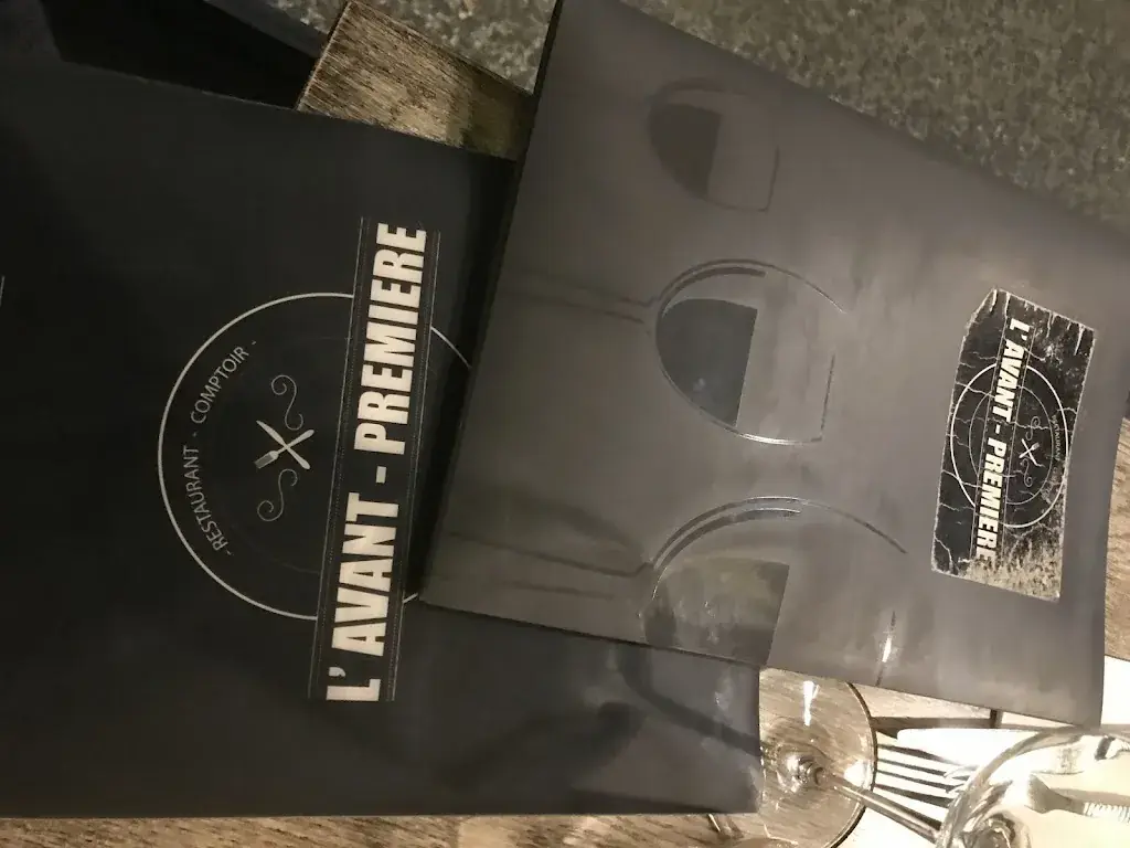 Rohit Sharma_L'avant-Première_Cergy_review