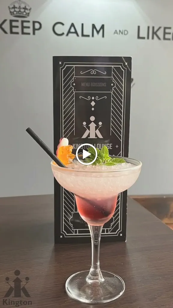 Kington Lounge_Marines_slider_image_2