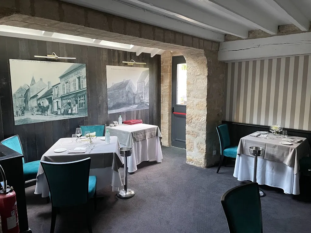 Le Sainte Jeanne restaurante en Cormeilles-en-Vexin