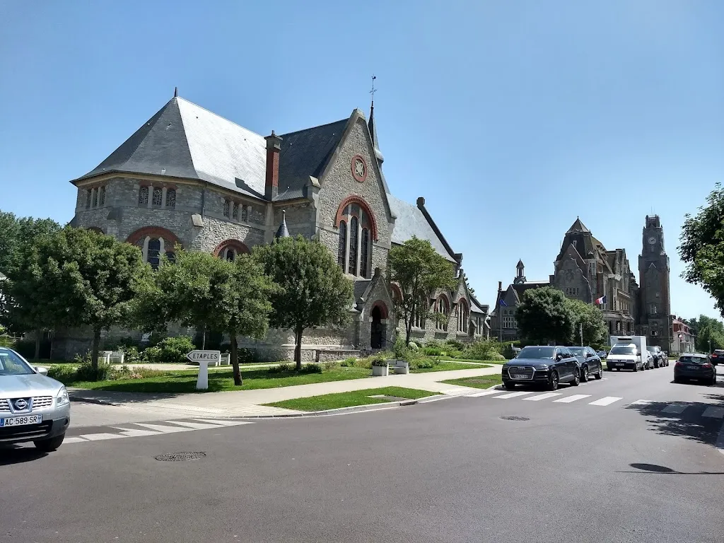 Charles Ruiz de Castilla_La Terrasse des filles Wissant_Wissant_review