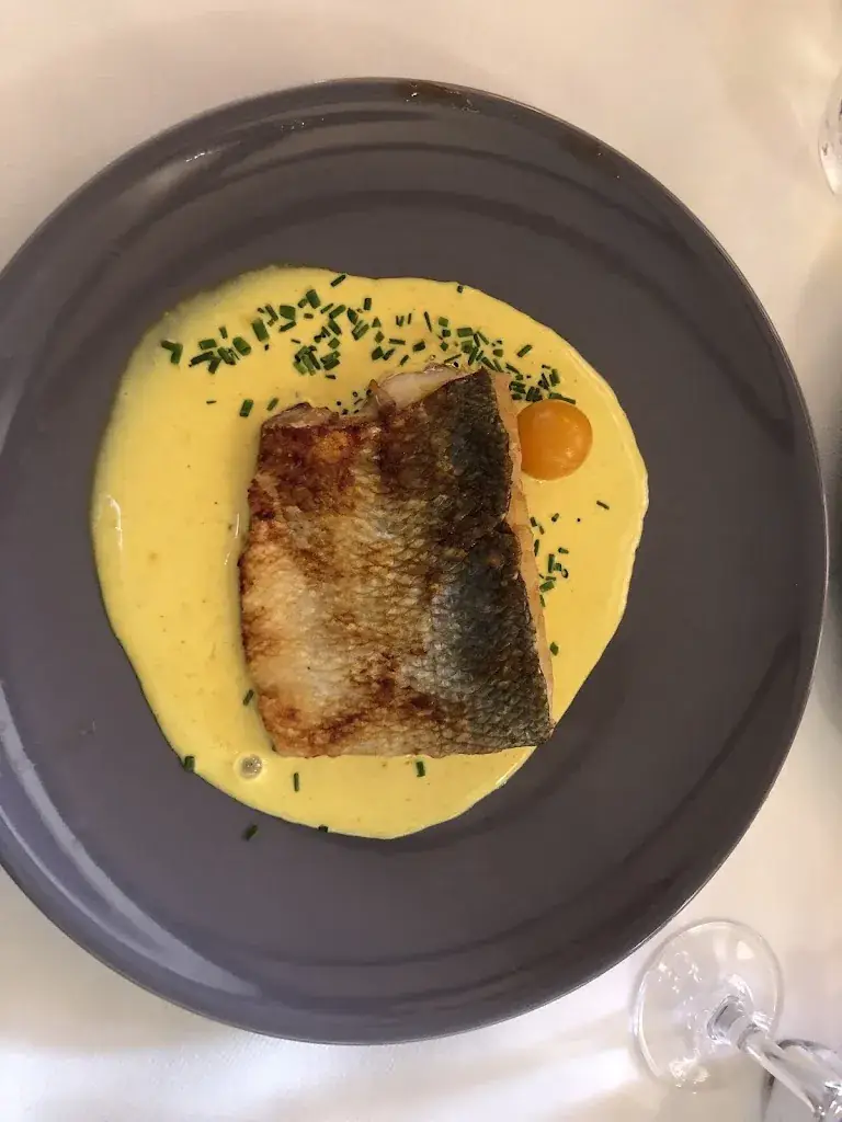 Lia Novaki_Normandy Restaurant_Wissant_review