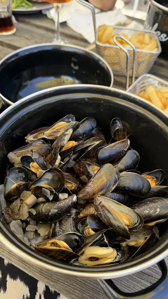 Celine Lair_Normandy Restaurant_Wissant_review