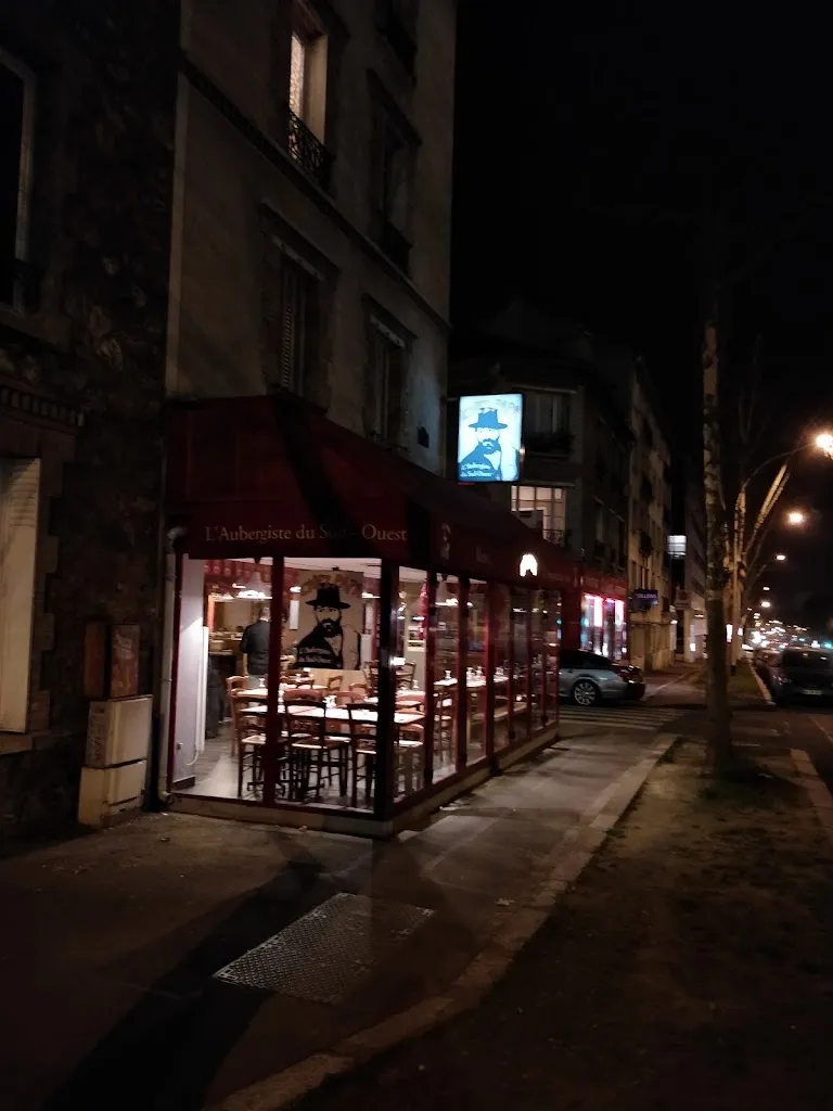 Jouko Väänänen_Chez Papa_Arcueil_recensione