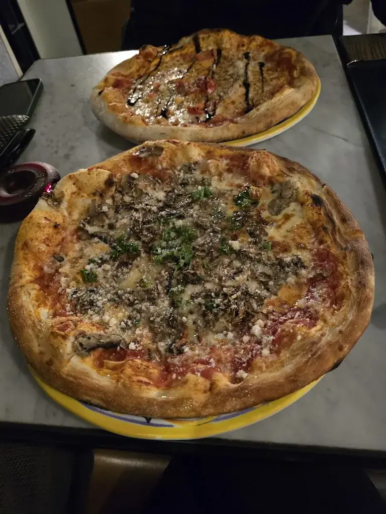 Malak Chhimi_IT - Italian Trattoria La Vache Noire_Arcueil_review