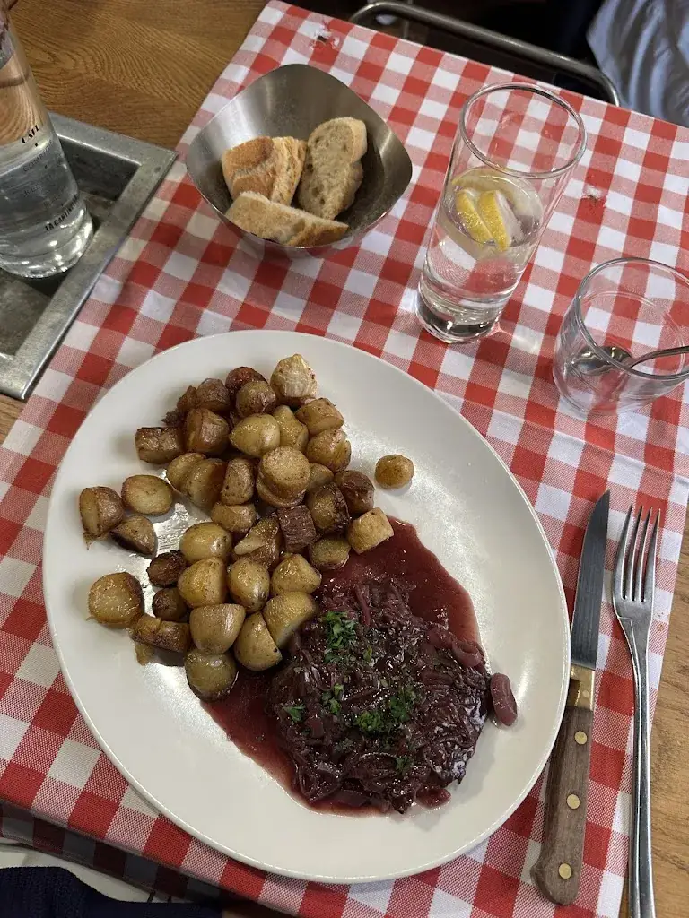 Ksenia Mitsek_Bouchon Thomas_Lyon_review