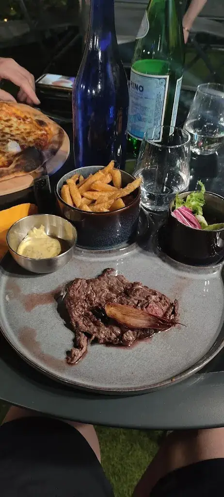 Mart Khao_LE TRAIN DE VIE - RESTAURANT ITALIEN_Claye-Souilly_review