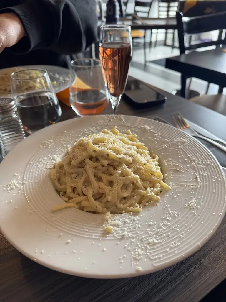 Lea_LE TRAIN DE VIE - RESTAURANT ITALIEN_Claye-Souilly_review