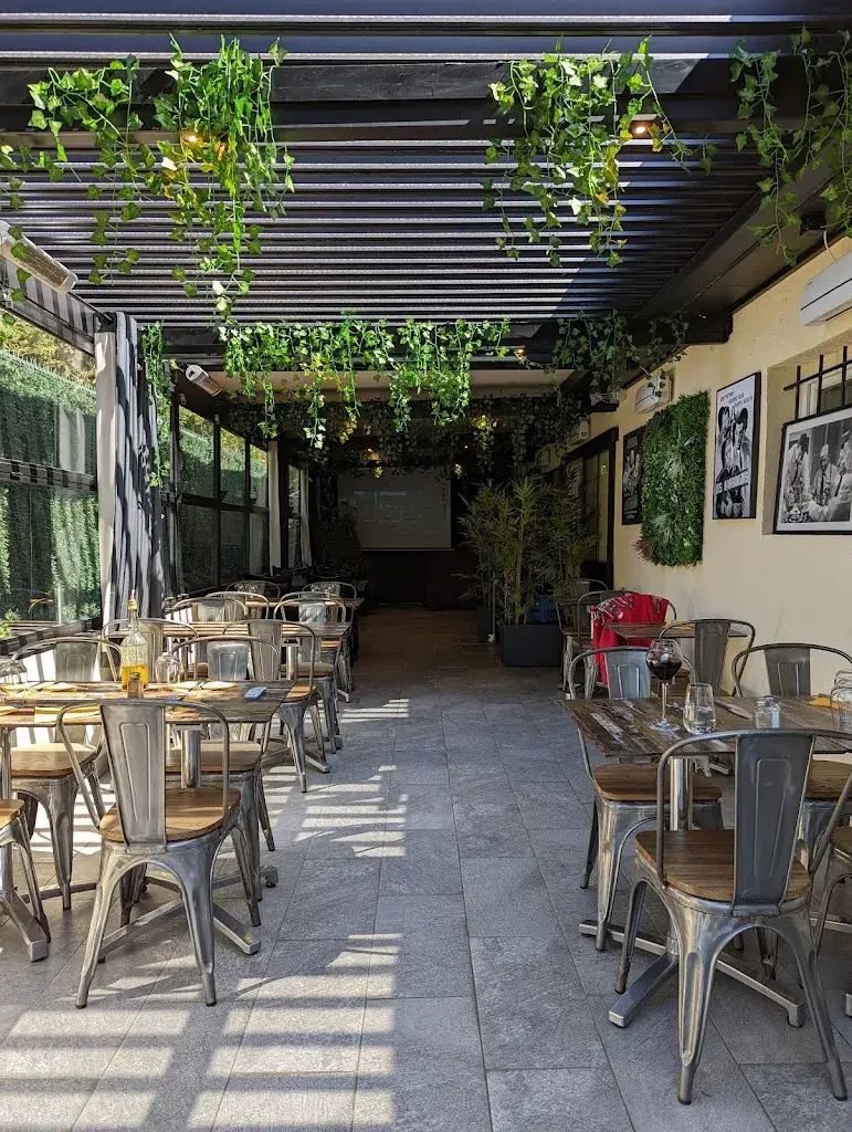 LE TRAIN DE VIE - RESTAURANT ITALIEN restaurant in Claye-Souilly