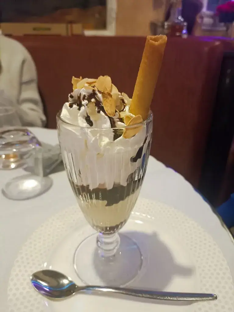 Casa Mia_Claye-Souilly_slider_image_3