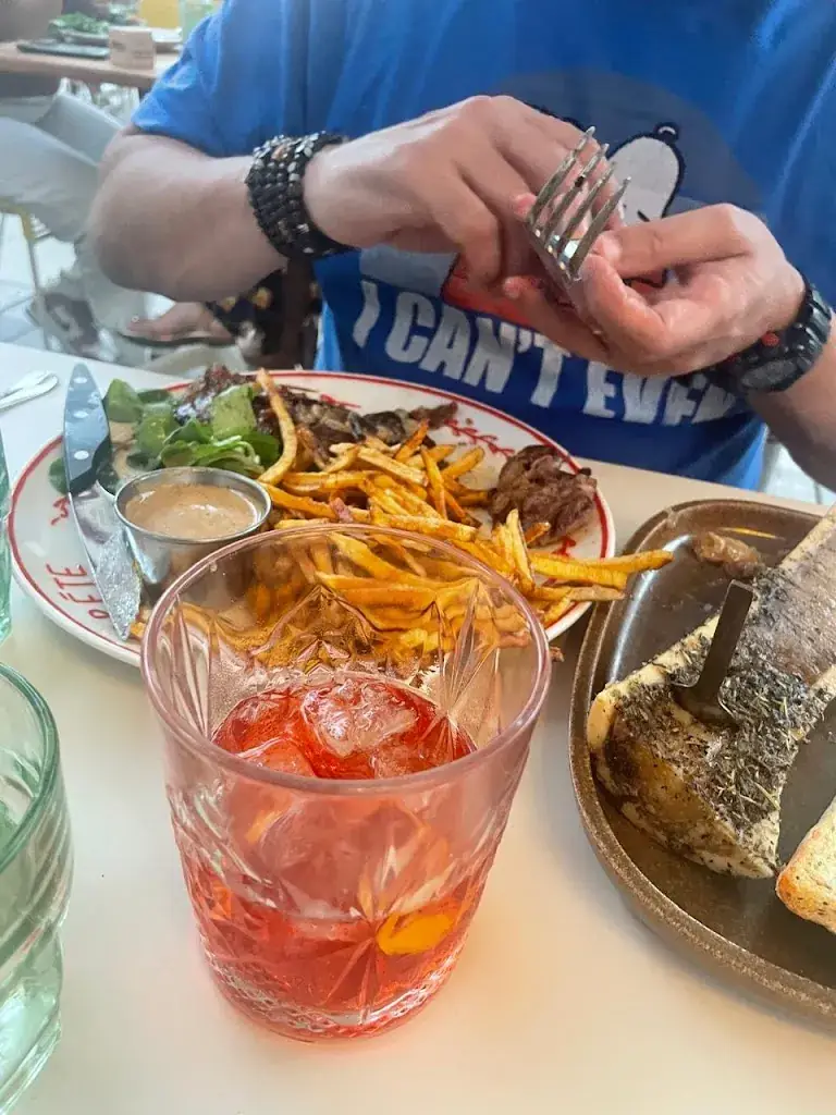 Rob F-_La côte & l'arête Claye-Souilly_Claye-Souilly_avis