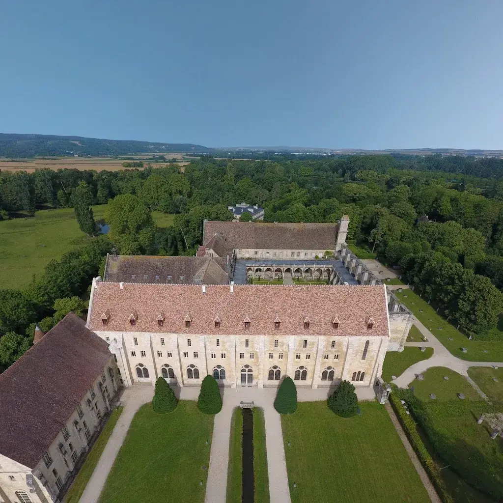 Royaumont Abbey_Asnières-sur-Oise_slider_image_1