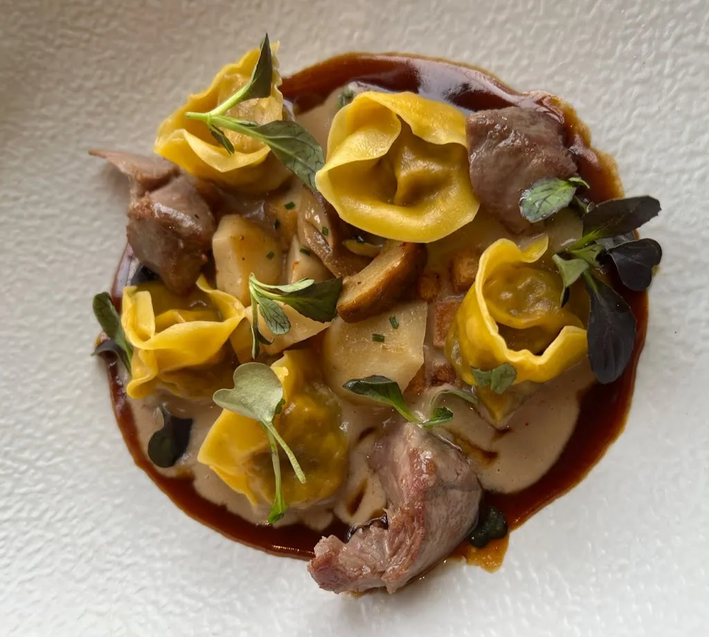 Kailing Chou_Bulle - Restaurant de Fourvière - Guy Lassausaie_Lyon_review