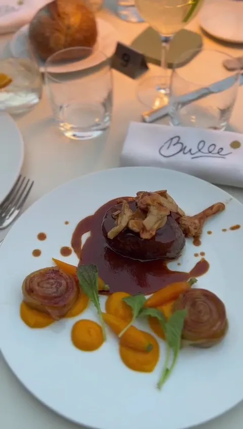 Bulle - Restaurant de Fourvière - Guy Lassausaie_Lyon_slider_image_2