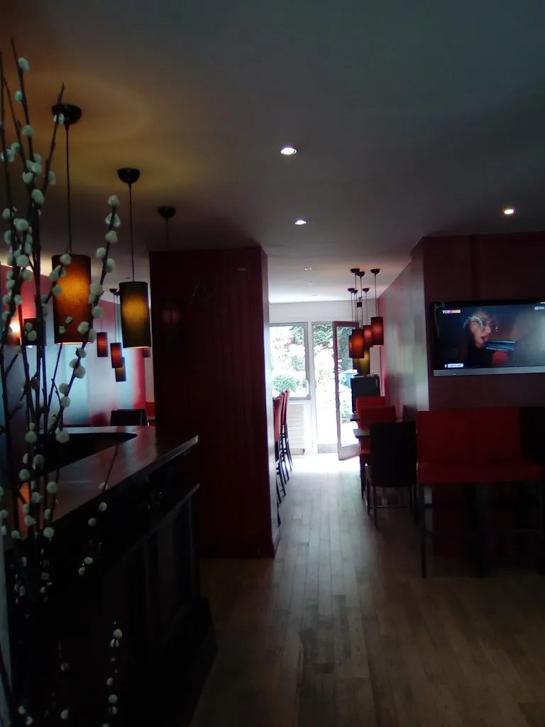 O MINHO_Ablon-sur-Seine_slider_image_2