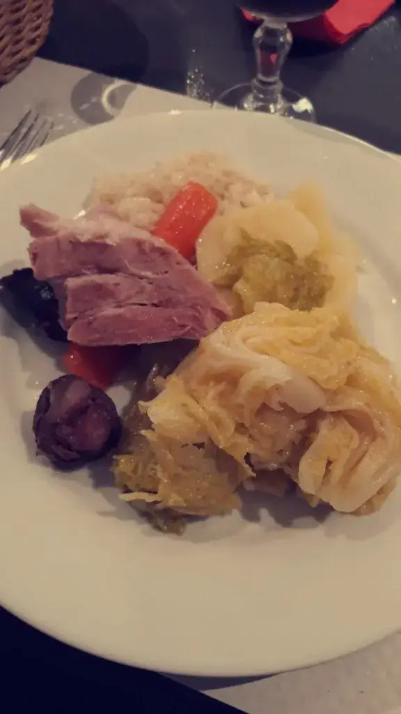 Tropic S Bar_Ablon-sur-Seine_slider_image_3