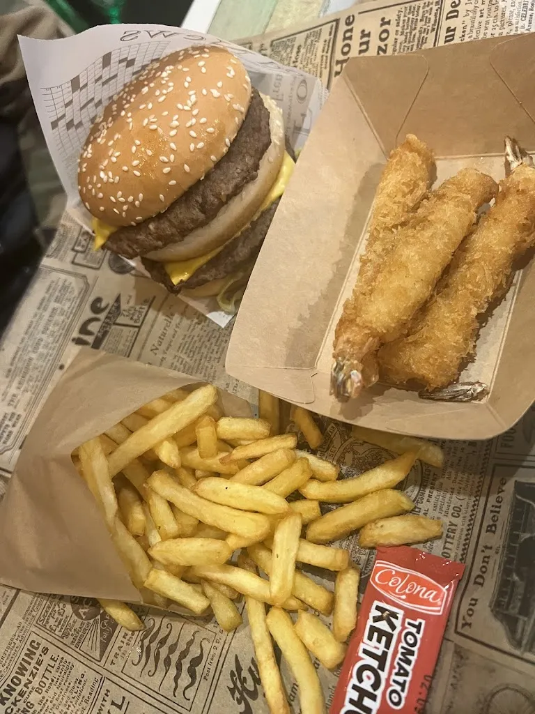 S. H._Le Bunker_Villeneuve-le-Roi_review