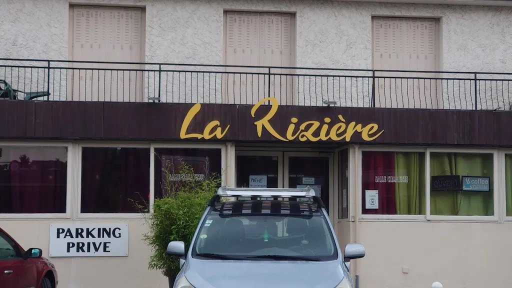 Christine GINET_La Rizière_Villeneuve-le-Roi_recensione