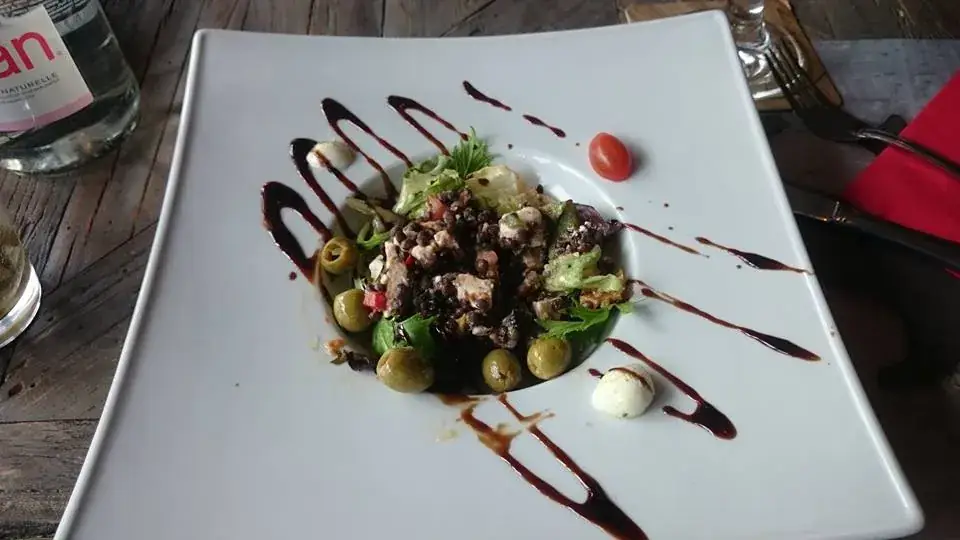 T Nguyen_L' Avant Seine_Andrésy_review