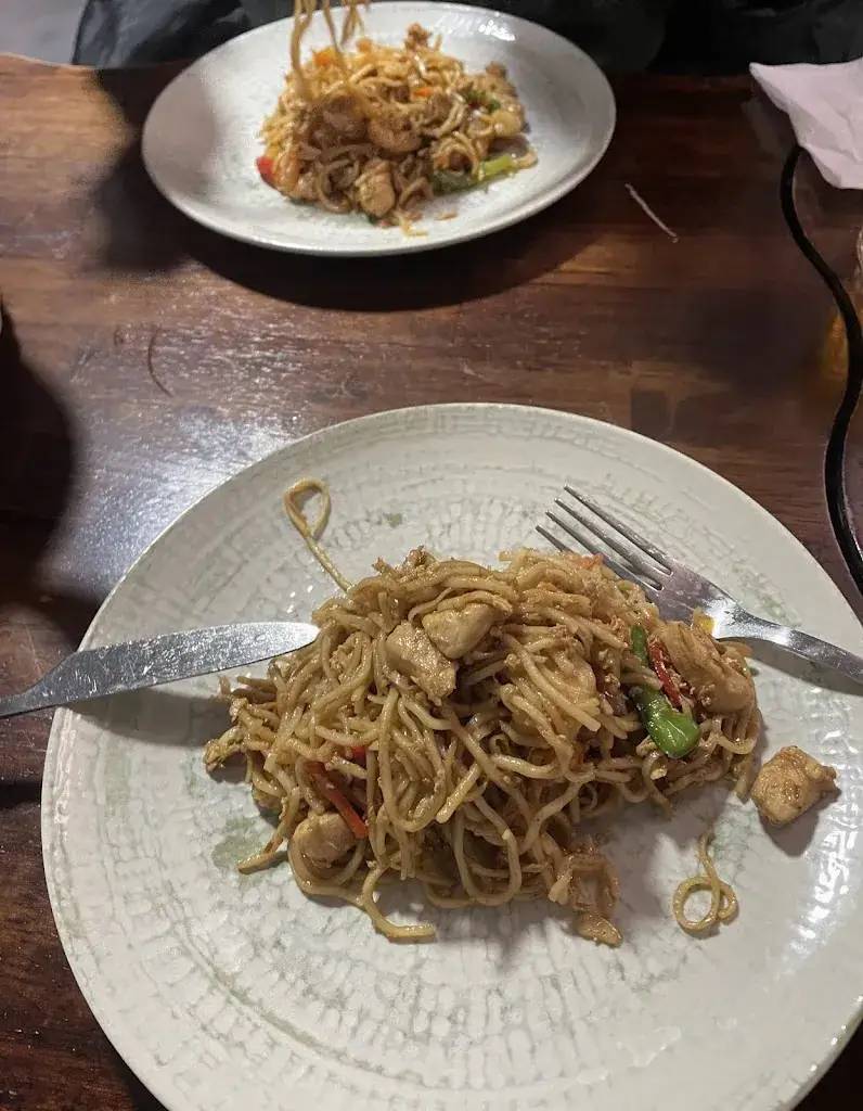 NAY SUSHI THAI_Andrésy_slider_image_3