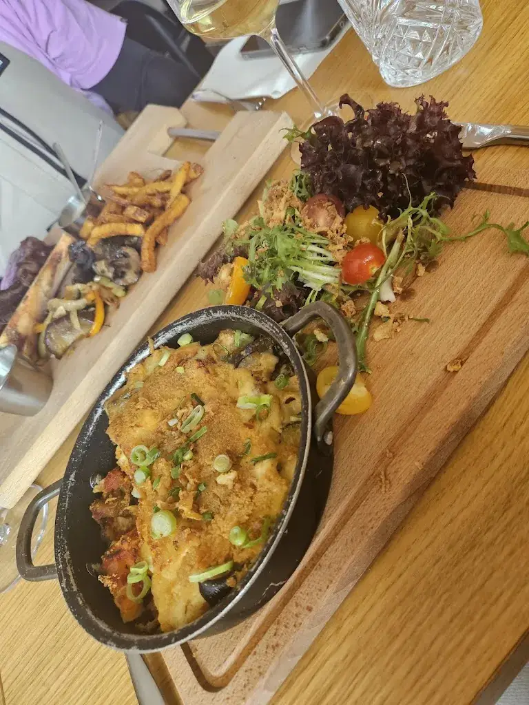 Vicky French_Restaurant Expedition_73210_review