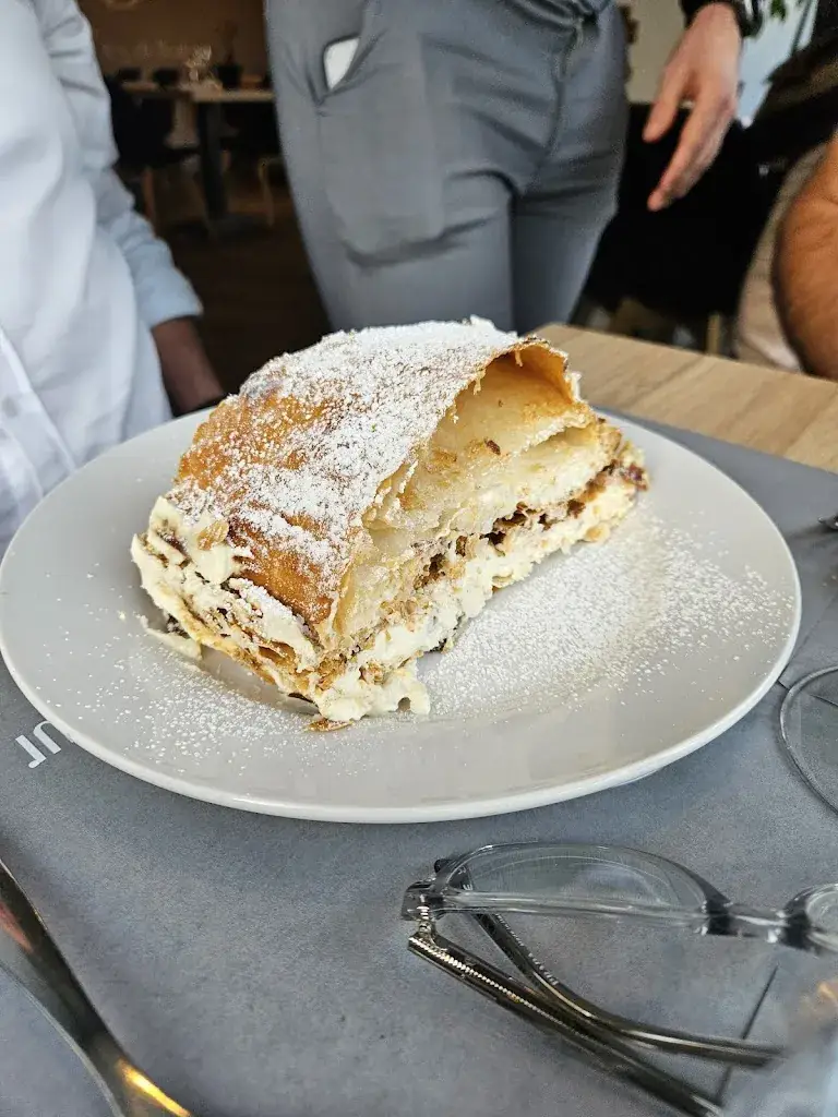 Menü_Aux Berges du Bonheur Conflans-sainte-Honorine_Conflans-Sainte-Honorine_Bild_6