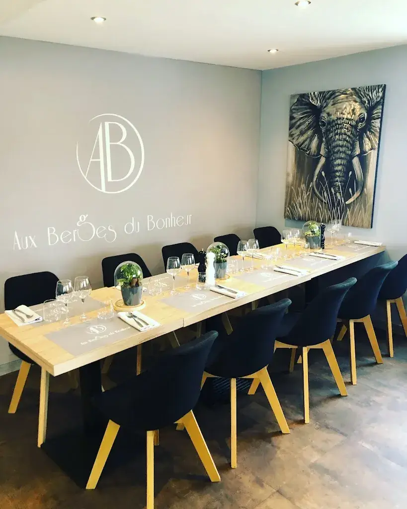 Aux Berges du Bonheur Conflans-sainte-Honorine_Conflans-Sainte-Honorine_slider_image_1