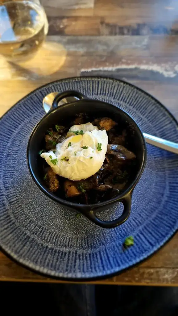 Charlène Jorge_L'Imprévu_Conflans-Sainte-Honorine_review