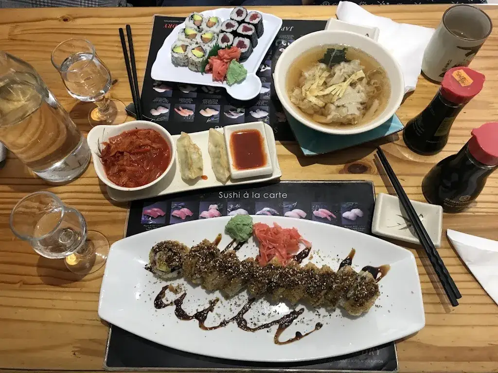 Little Tokyo Restaurant_Conflans-Sainte-Honorine_slider_image_2