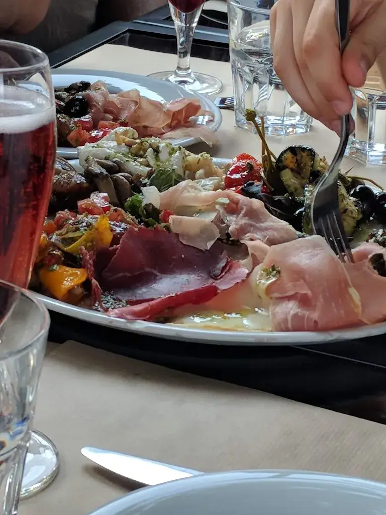 M.A. EatsArt_Mamma Mia Pinseria !_Conflans-Sainte-Honorine_review