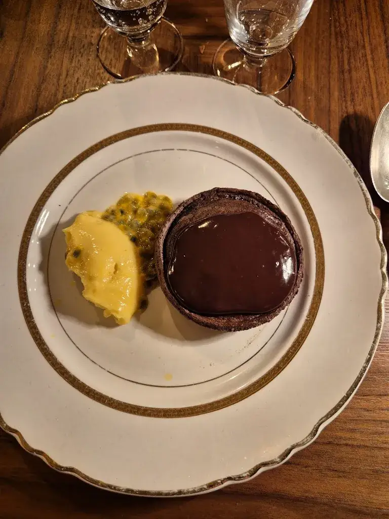 Laurent TAUPIAC_Augustine - La Table du Château_Maffliers_review