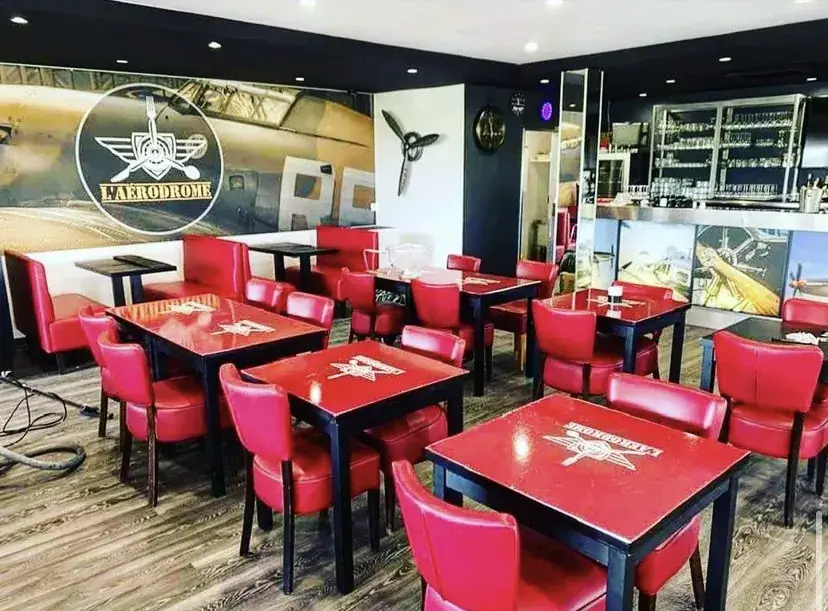 Restaurant L'Aérodrome_Moisselles_slider_image_1