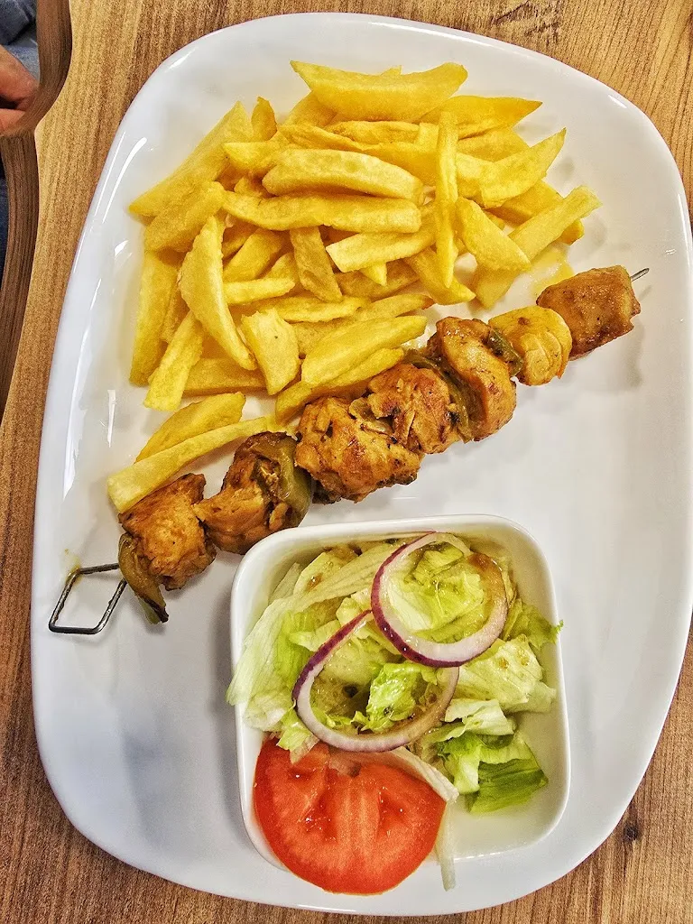 florian borja_Le Petit Istanbul_Bouffémont_review