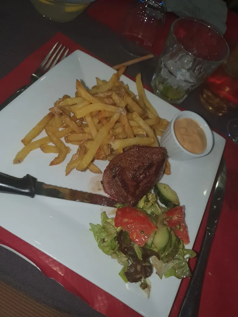 Menu_Les Aventuriers._Moisselles_image_7