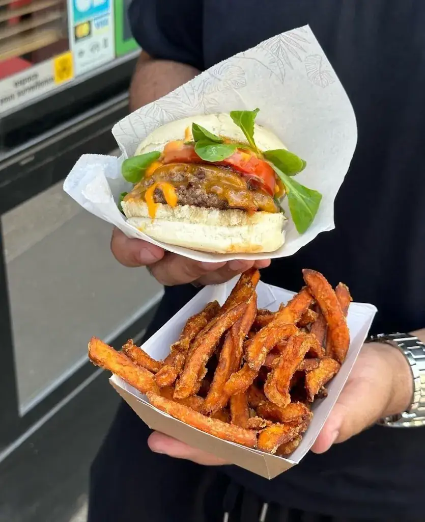 Manao Athis-Mons_Athis-Mons_slider_image_2