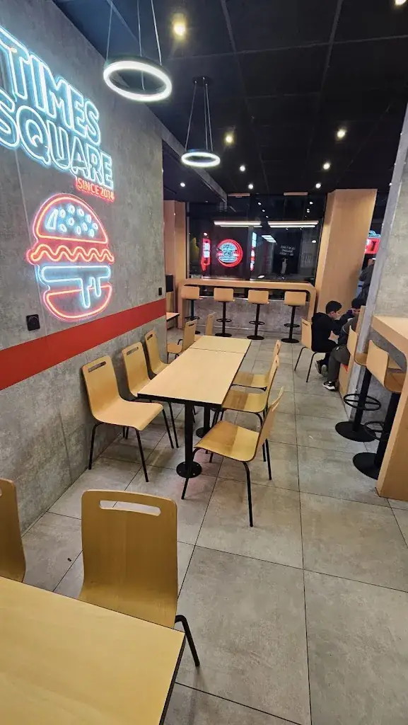 Franky_Times Square Athis Mons_Athis-Mons_avis