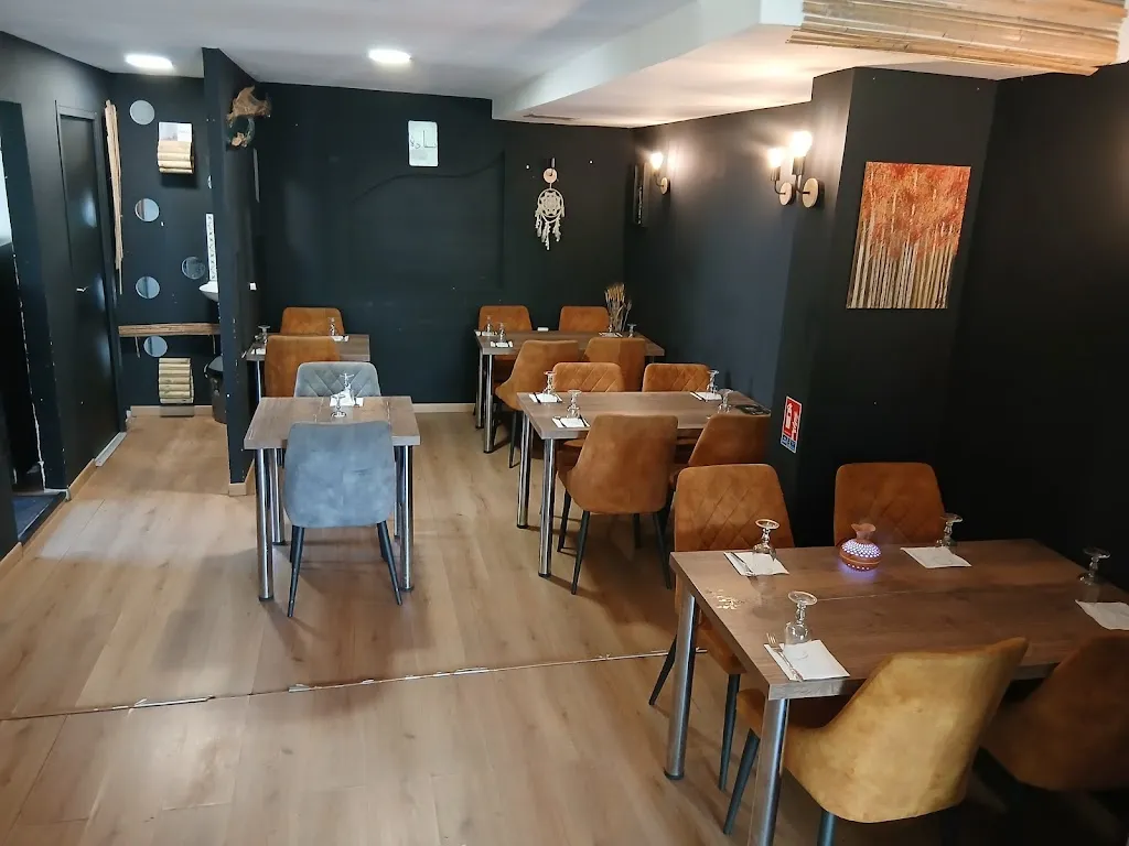 Restaurant Le Mystic_Athis-Mons_slider_image_1