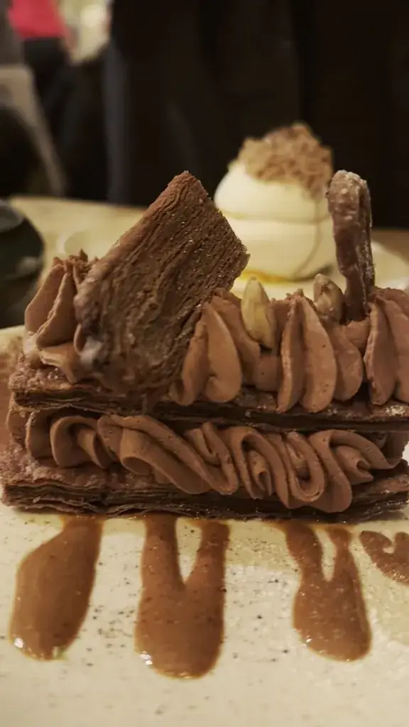 Rhapsody_Asnières-sur-Seine_slider_image_2