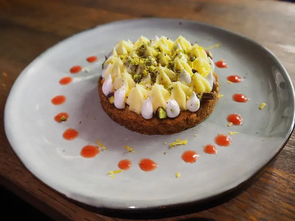 Baciami_Asnières-sur-Seine_slider_image_3