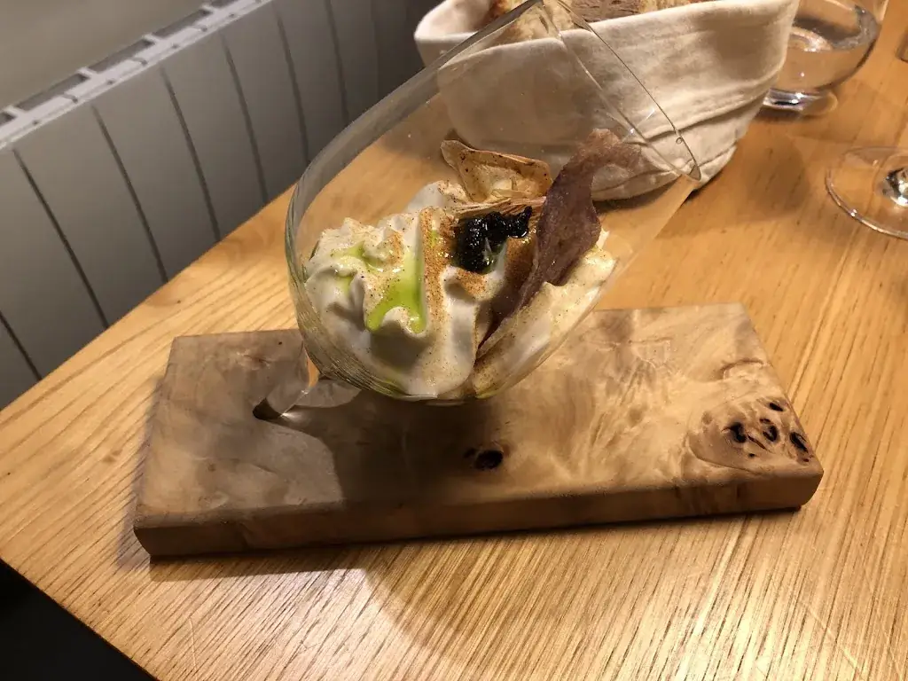 Tim Sergio Wolter_L'Âne Têtu_Désaignes_review