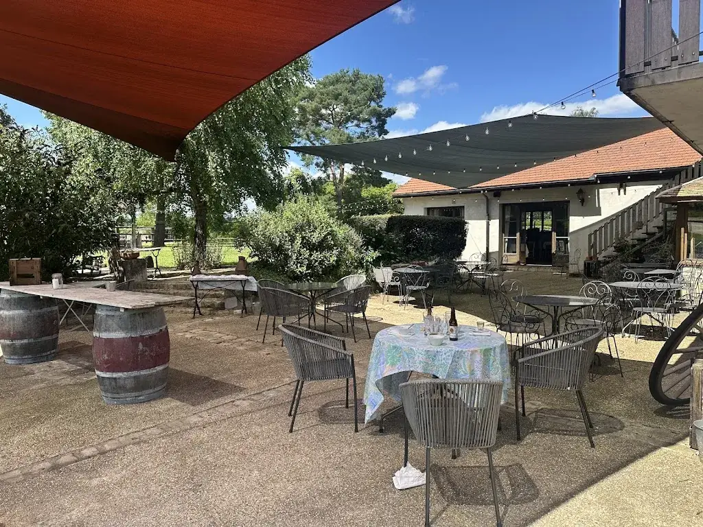 Delphine G_Restaurant La Mangeoire_Auvers-Saint-Georges_review