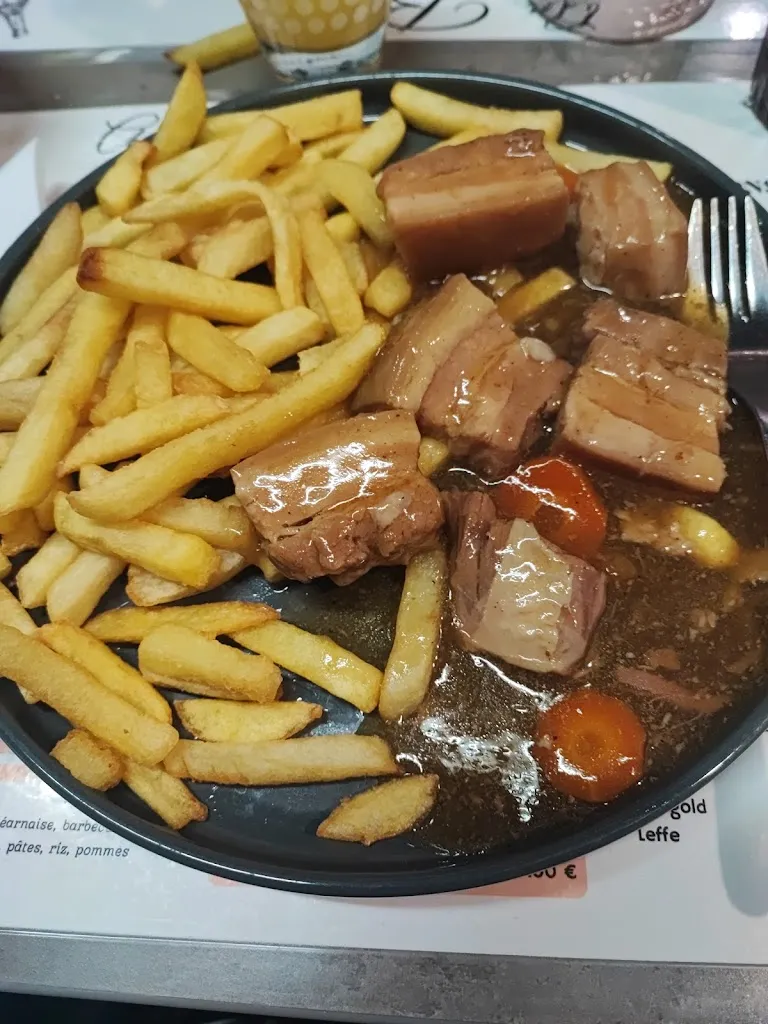 Didier Nogueira_Au bienvenu_Perray-en-Yvelines_review